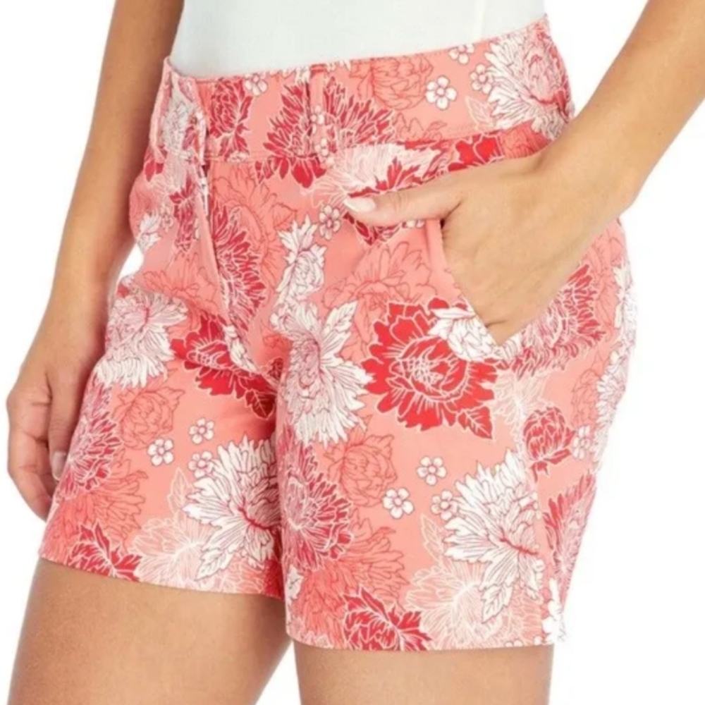 Isaac Mizrahi Women's Trouser Shorts - Size 8